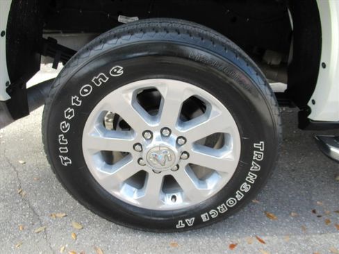 Used 2022 RAM 3500 Laramie image 30