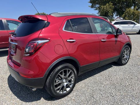 Used 2019 Buick Encore Sport Touring FWD image 5