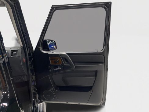 Used 2017 Mercedes-Benz G 550 image 30