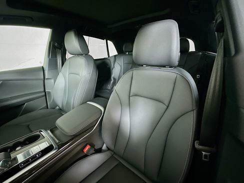New 2026 Audi Q8 Premium Plus image 21