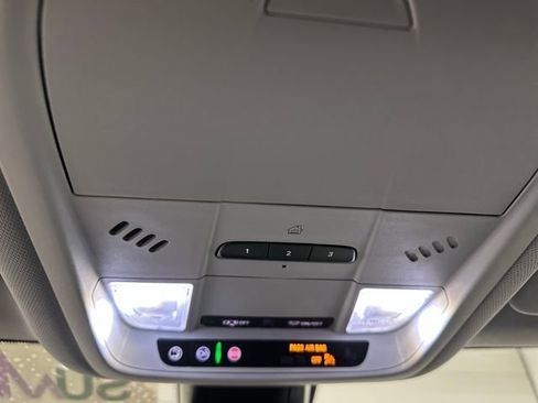 Used 2021 Chevrolet Blazer LT image 20