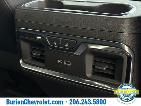 Used 2022 Chevrolet Silverado 1500 High Country w/ High Country Premium Package image 28