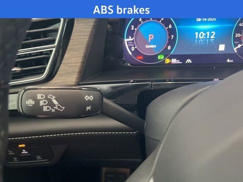 New 2026 Volkswagen Atlas SEL Premium R-Line image 13