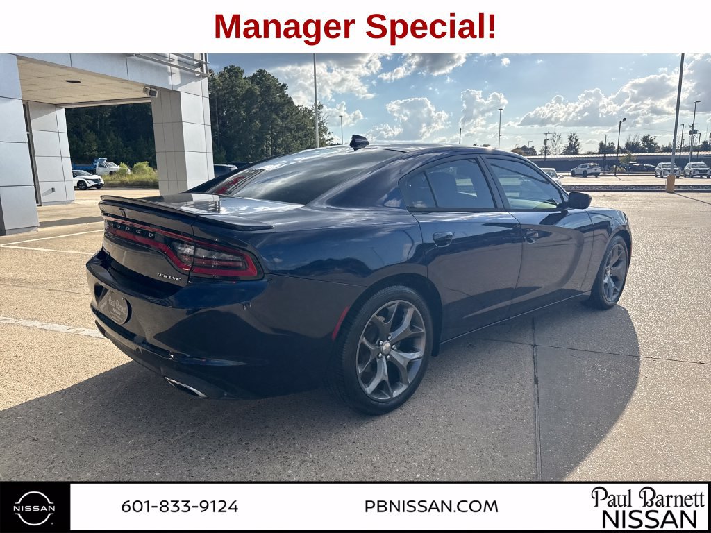 Used 2016 Dodge Charger SXT w/ Rallye Group RWD image 13