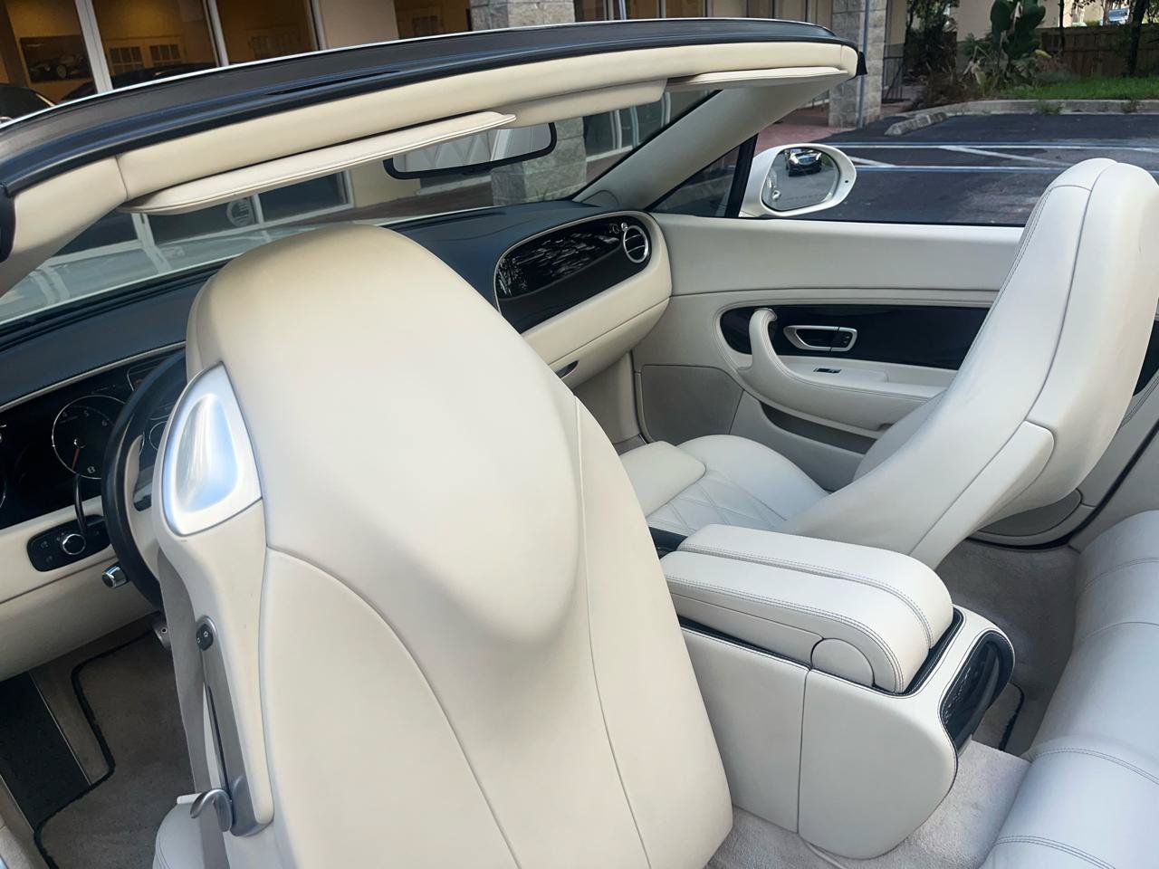 Used 2010 Bentley Continental GT Speed w/ Convenience Specification Pkg AWD/4WD image 35