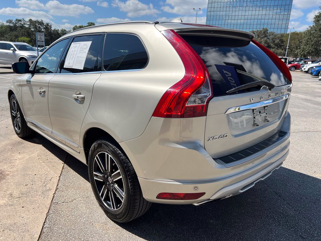 Used 2017 Volvo XC60 T5 Dynamic w/ Advanced Package AWD/4WD image 5