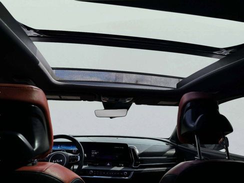 Used 2024 Kia Sportage SX image 44