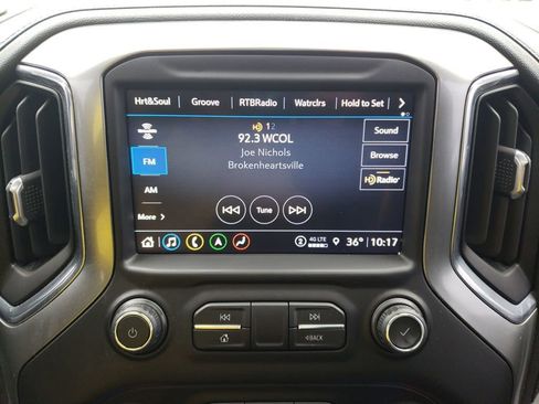 Used 2021 Chevrolet Silverado 2500 LTZ w/ LTZ Plus Package image 19