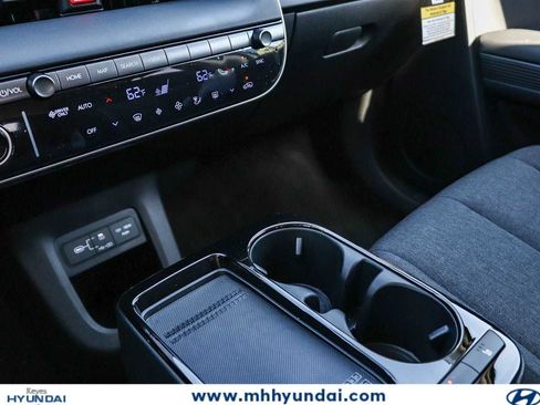 New 2026 Hyundai Ioniq 5 SE RWD image 21