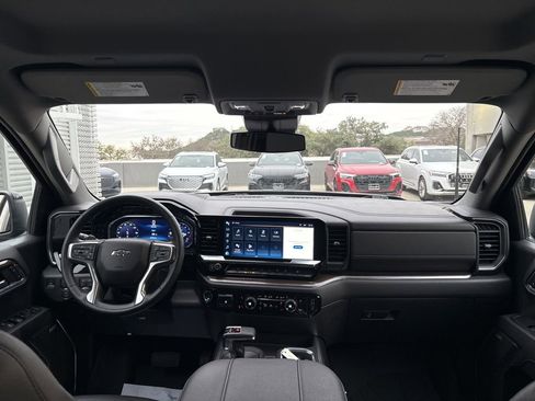 Used 2023 Chevrolet Silverado 1500 RST w/ Convenience Package II image 18