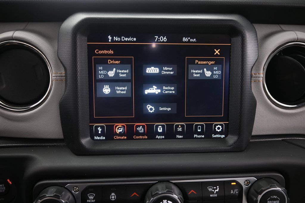 Used 2023 Jeep Gladiator Overland AWD/4WD image 40