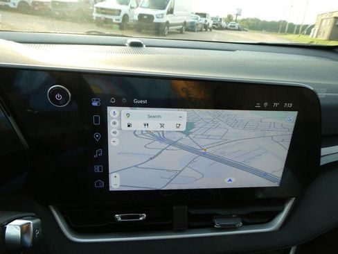 New 2027 Chevrolet Equinox LT AWD/4WD image 24