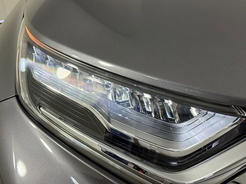 Used 2019 Honda CR-V Touring image 42