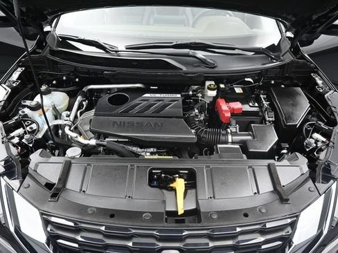 Used 2023 Nissan Rogue SL AWD/4WD image 34
