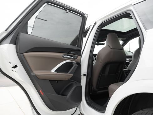 Certified 2025 Audi Q5 Premium Plus w/ Premium Plus AWD/4WD image 28