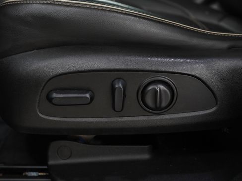 Used 2018 GMC Acadia Denali w/ LPO, Protection Package AWD/4WD image 27