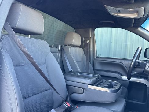 Used 2017 Chevrolet Silverado 1500 LT w/ LT Convenience Package image 41