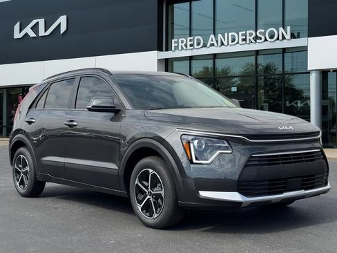 New 2026 Kia Niro EX image 1