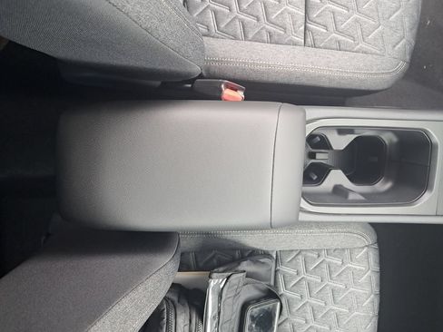 New 2026 Nissan Kicks SV w/ Interior Electronics Package FWD image 27