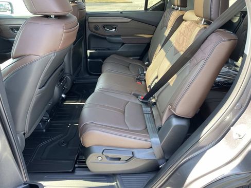 New 2026 Honda Pilot Elite image 10