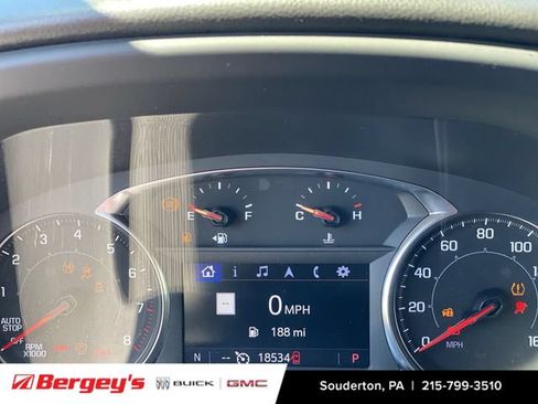 Used 2023 GMC Acadia SLT w/ Preferred Package FWD image 14