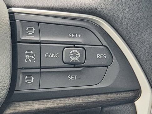 New 2026 Jeep Grand Cherokee L Limited image 34