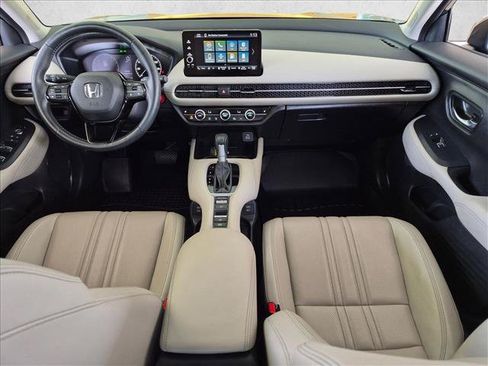 Used 2024 Honda HR-V EX-L image 16