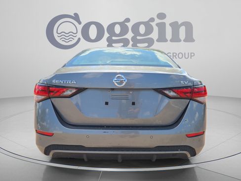 Used 2023 Nissan Sentra SV FWD image 4