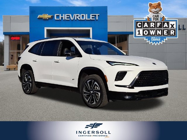 Used 2026 Buick Enclave Sport Touring AWD/4WD image 1