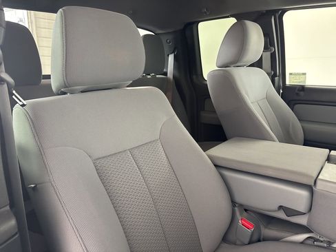 Used 2011 Ford F150 XLT w/ XLT Chrome Pkg image 19