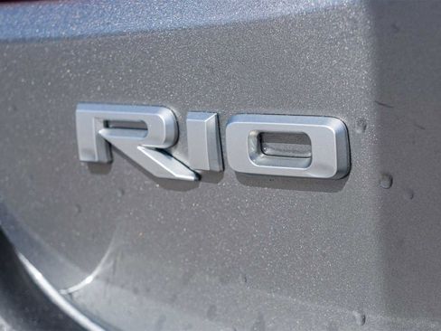 Used 2022 Kia Rio S image 7