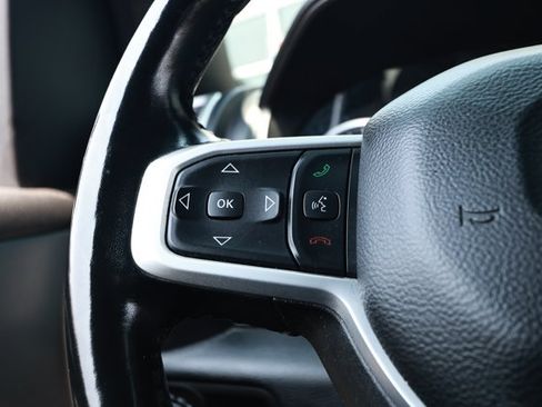 Used 2022 RAM 1500 Big Horn AWD/4WD image 13