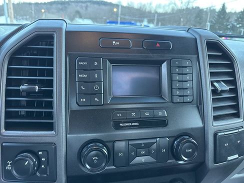 Used 2020 Ford F250 XL w/ STX Appearance Package image 23