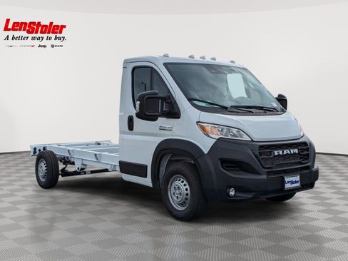 New 2024 RAM ProMaster 3500 w/ Safety Group FWD image 5