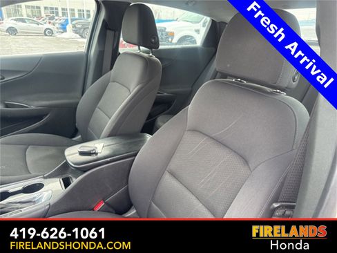 Used 2016 Chevrolet Malibu LT image 12