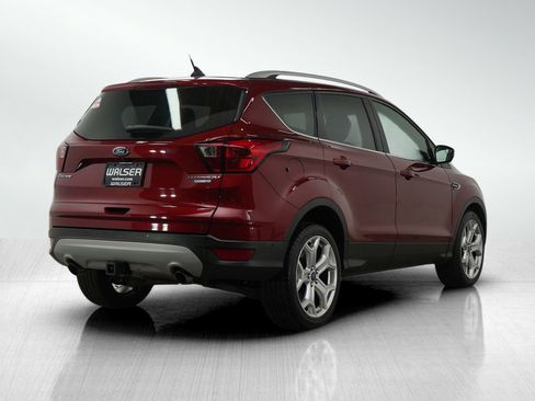 Used 2019 Ford Escape Titanium w/ U9j03 - Titanium Tow Package image 5