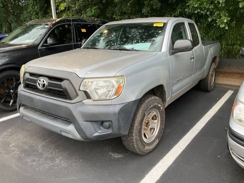 Used 2013 Toyota Tacoma 2WD Access Cab w/ Convenience Pkg image 10