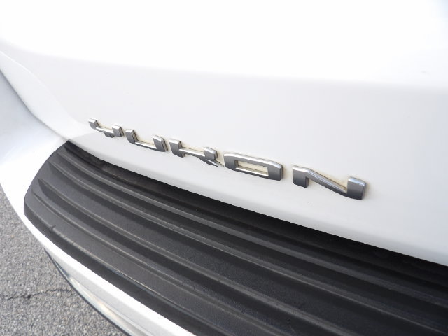 Used 2021 GMC Yukon AT4 w/ AT4 Premium Plus Package AWD/4WD image 12