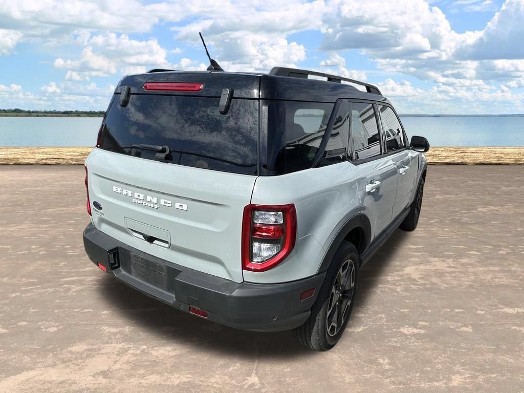 Used 2021 Ford Bronco Sport Outer Banks AWD/4WD image 9