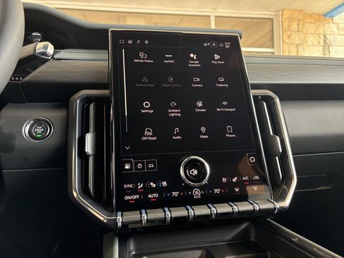 New 2026 GMC Acadia AT4 w/ Luxury Package image 19