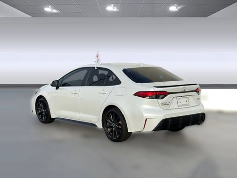 Certified 2023 Toyota Corolla XSE image 3