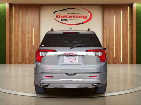 Used 2023 GMC Acadia Denali AWD/4WD image 6