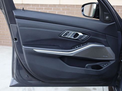 Used 2022 BMW M3 Competition w/ Executive Package RWD image 16