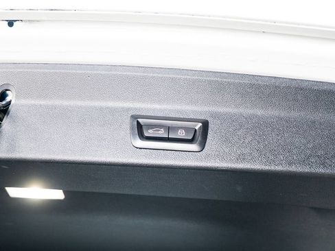 Used 2023 BMW X3 sDrive30i w/ Premium Package RWD image 44