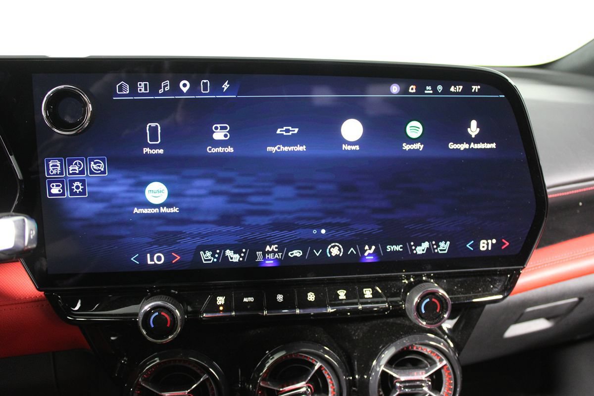 Used 2024 Chevrolet Blazer EV RS AWD/4WD image 21