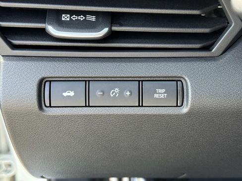 Used 2025 Nissan Altima 2.5 SR image 20