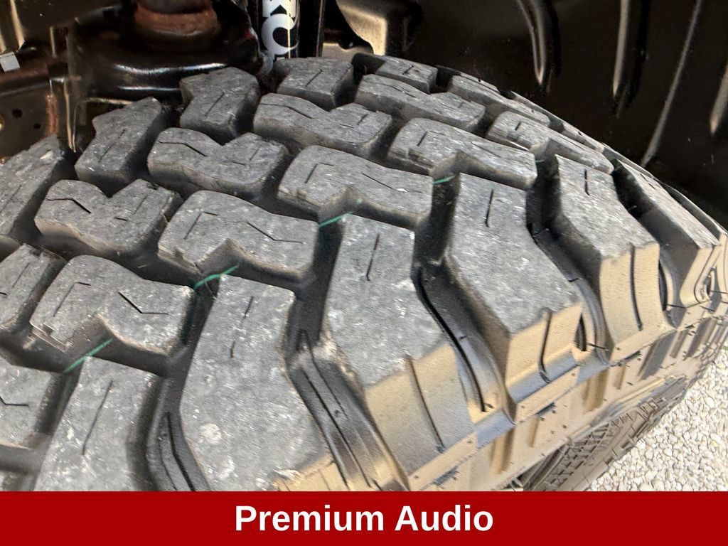 Used 2020 Jeep Gladiator Rubicon AWD/4WD image 12
