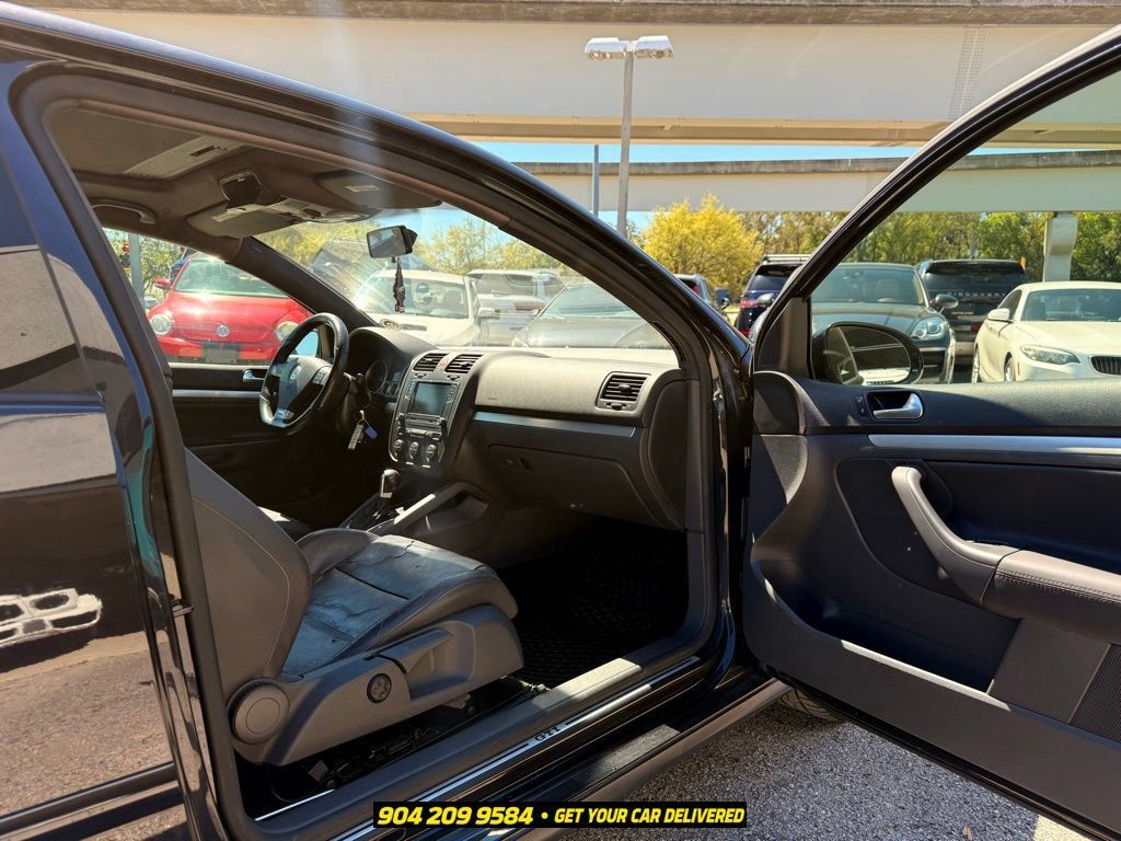 Used 2007 Volkswagen GTI 2-Door FWD image 22