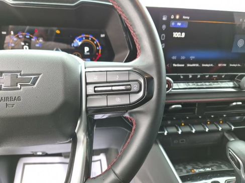 Certified 2024 Chevrolet Colorado Z71 w/ Z71 Convenience Package 2 image 19