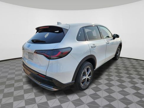 Used 2024 Honda HR-V EX-L image 4